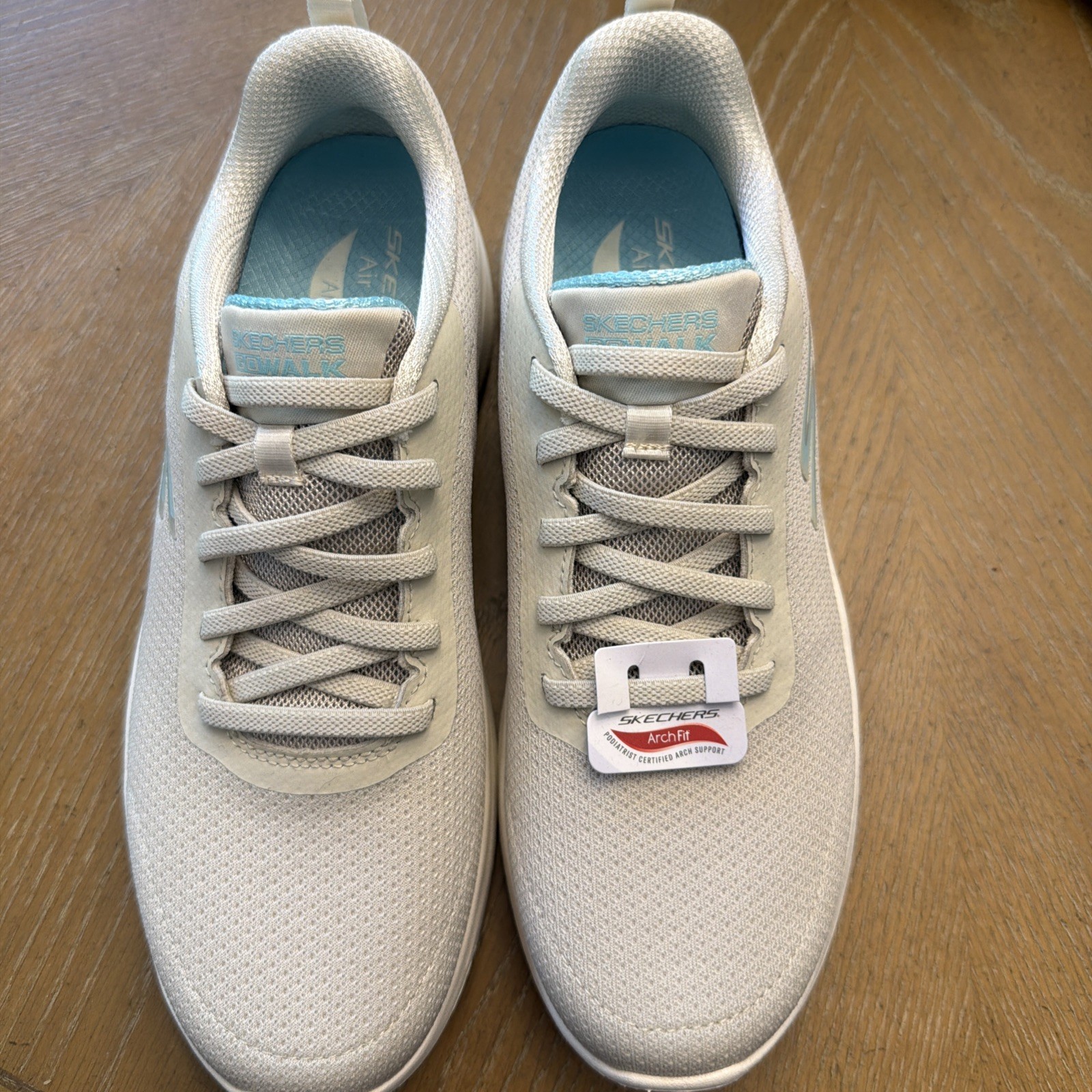 Sketchers Go Walk Arch Fit Size 8