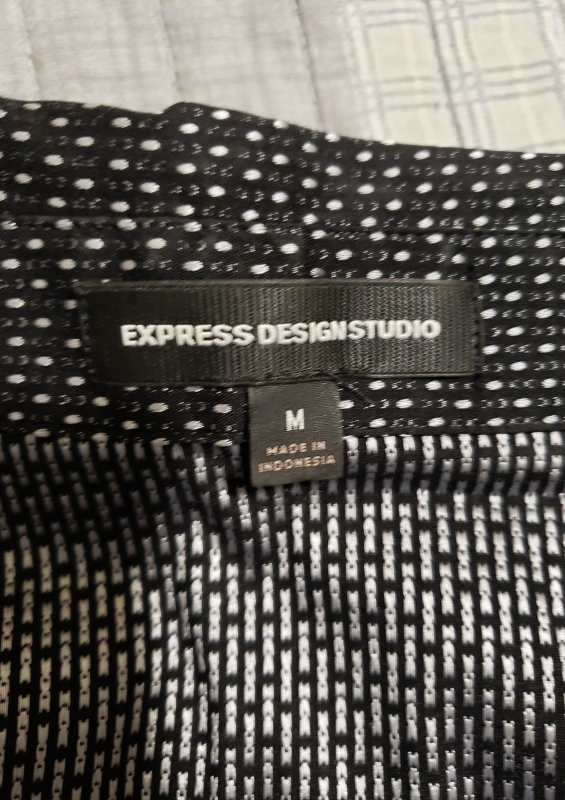 VTG Express MD Black & Silver Cinched Waist Button Up Dress Shirt | Y2K Fashion