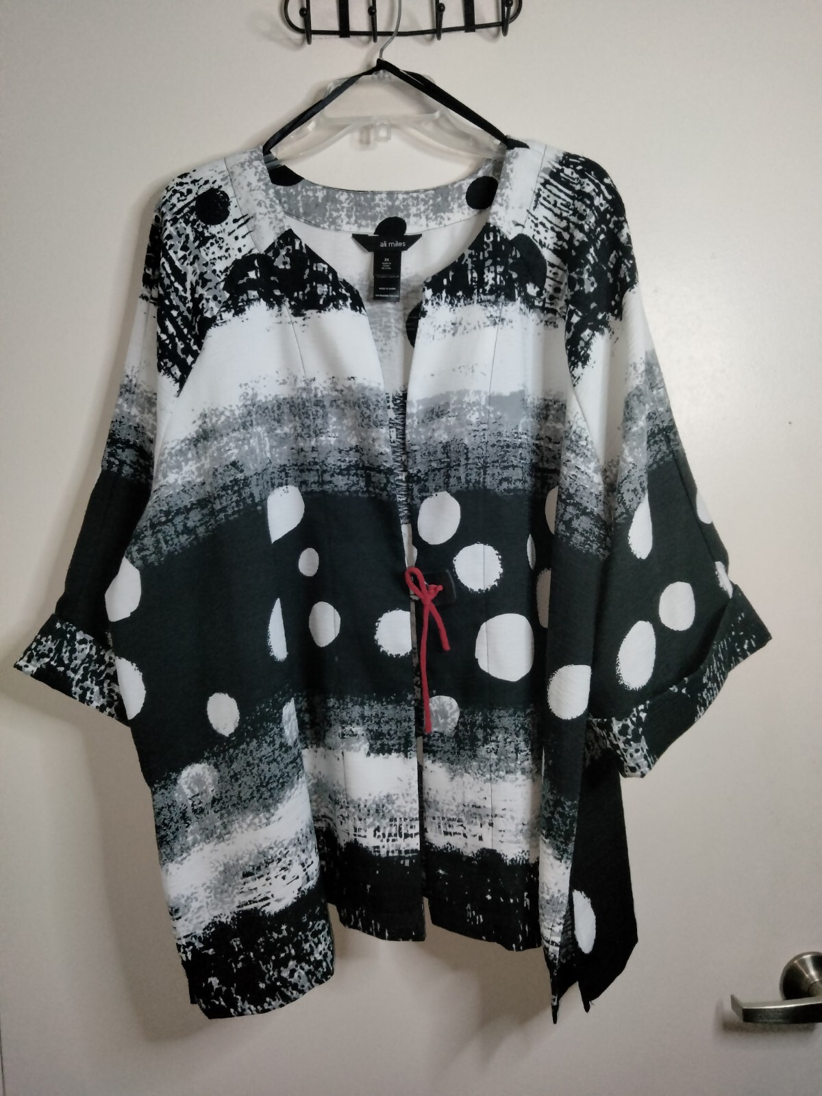 Ali Miles Size 3X Multicolor Polka Dot Wide Cuff Sleeves Button Closure Jacket
