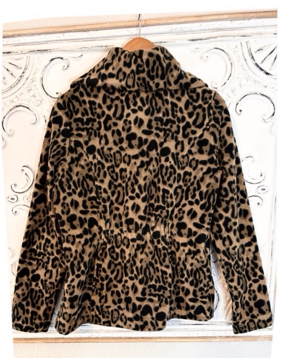 Horseware Ireland Leopard Microfiber Fleece Jacket Equestrian Riding Barn Layer