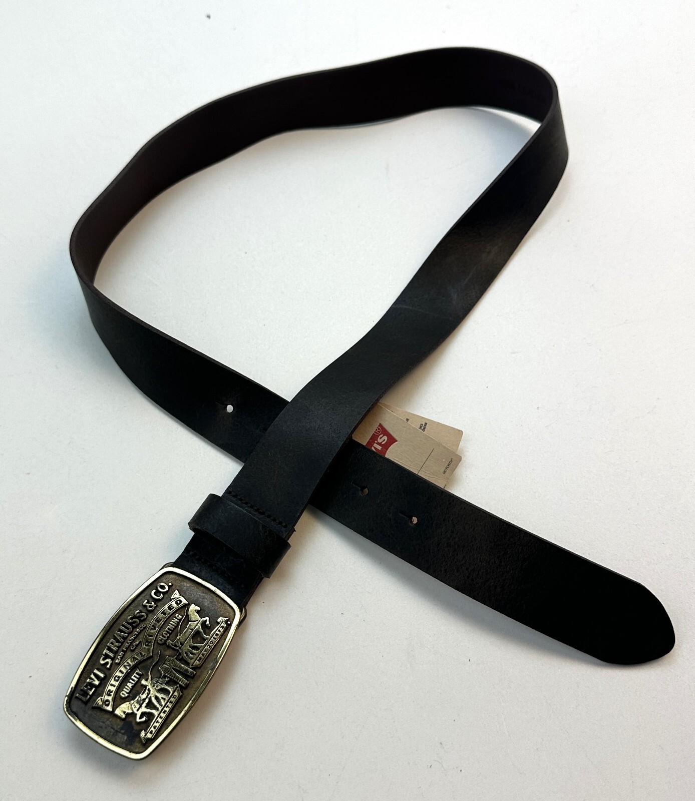 Levi’s Made in Italy Belt Men’s Sizes W32- 36 100% Leather Dark Brown New
