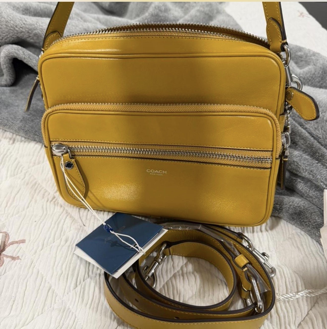 COACH Dakota Crossbody Bag Honeycomb CDS83 RGJ IN STOCK Ships in 24H
