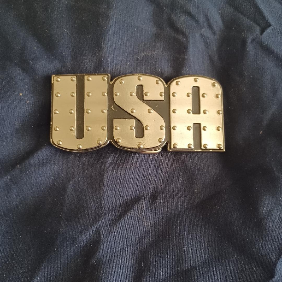 1 3/4″ Tall X 3 3/4″ Wide Chrome #6692 America Collectible USA Belt Buckle