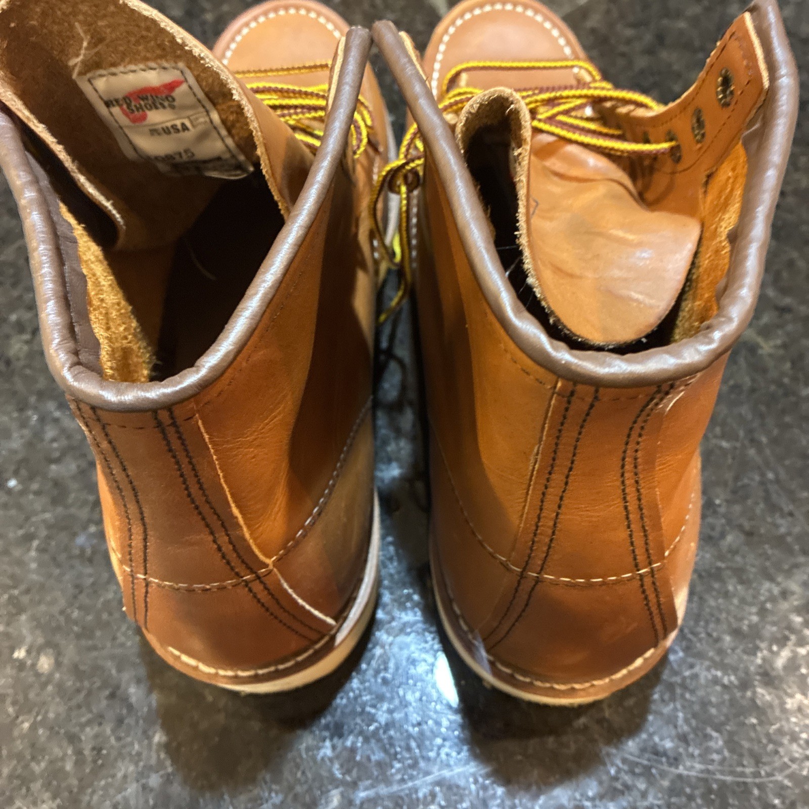 Red Wing 10875 Moc Toe Boots (USA) (Soft Toe) SIZE 10 E2