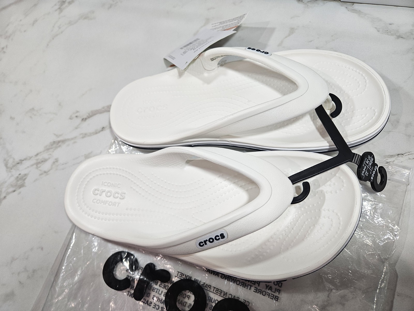 Crocs Bayaband Flip White Navy Comfort Thong Sandals Unisex M5/W7