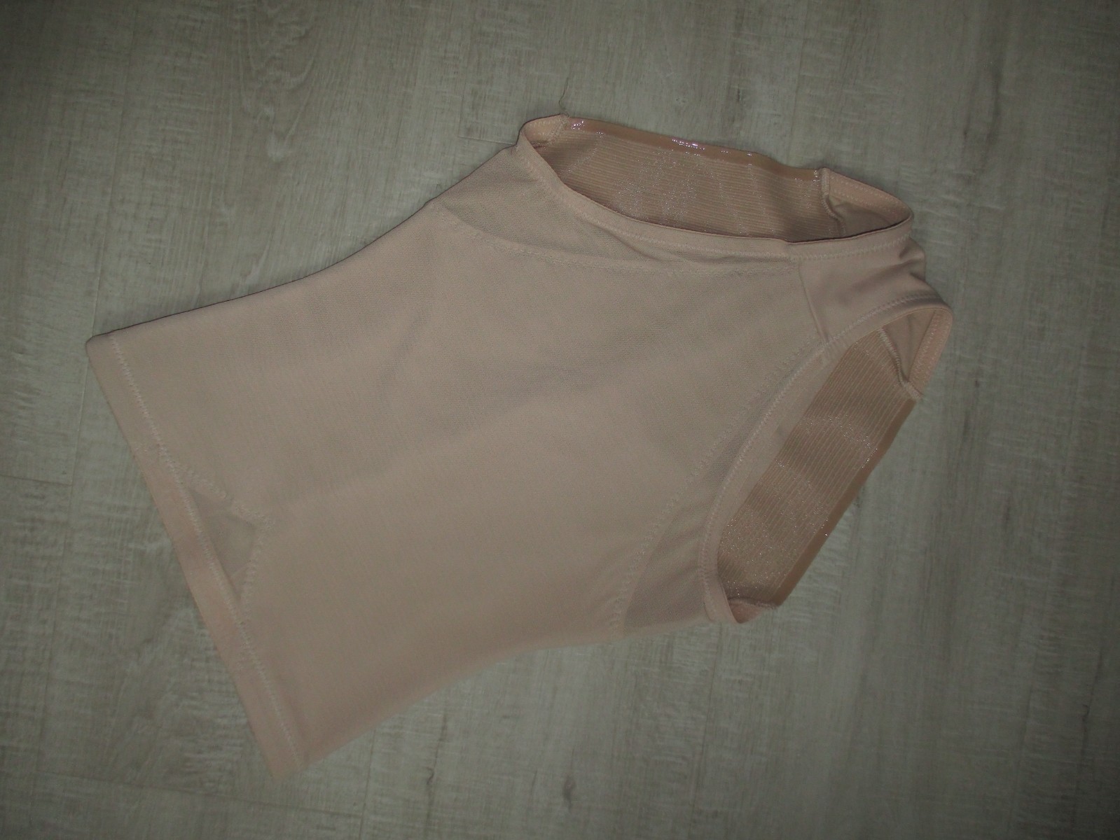 NEW Miraclesuit Extra Firm High Waist Briefs – Size UK Medium – Nude