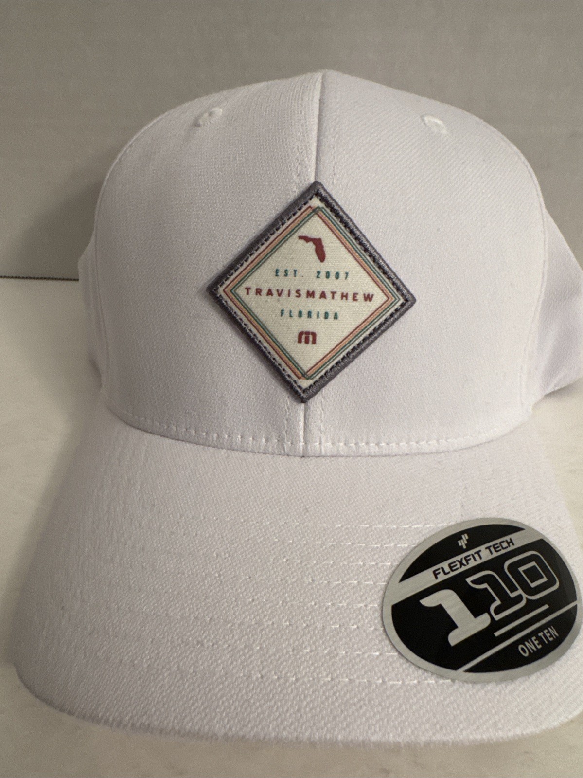 Travis Mathew Florida FlexFit Cap Tech 110 Snapback Golf Hat Men’s NWT NEW