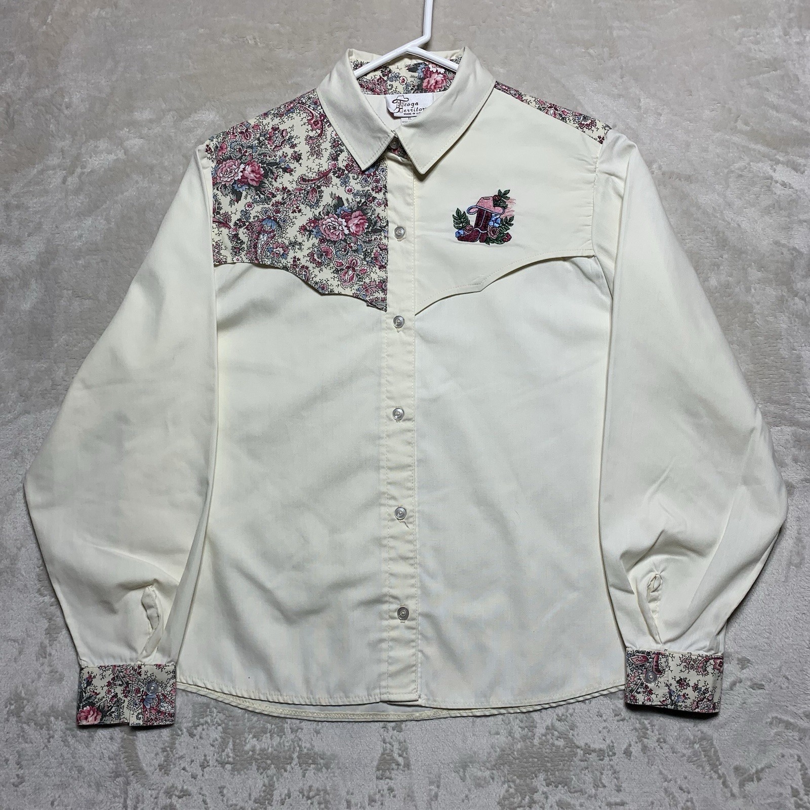 Vintage Western Shirt Woman XL Embroidered Cowboy Boot Cream Floral 80s 90s USA
