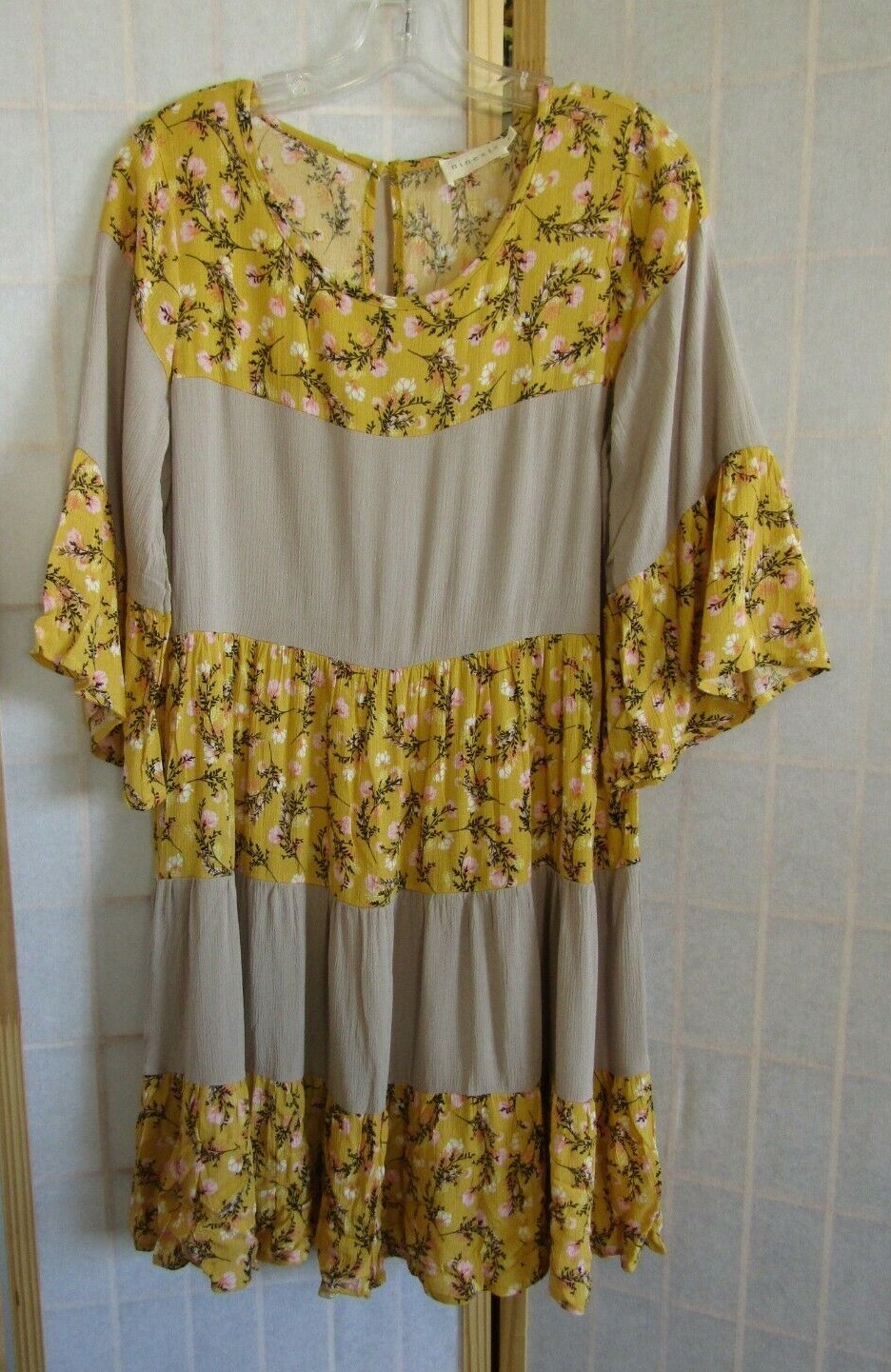 NWT Ninexis Yellow/Beige Tiered 100% Rayon Bell Sleeve Dress Women’s Size S