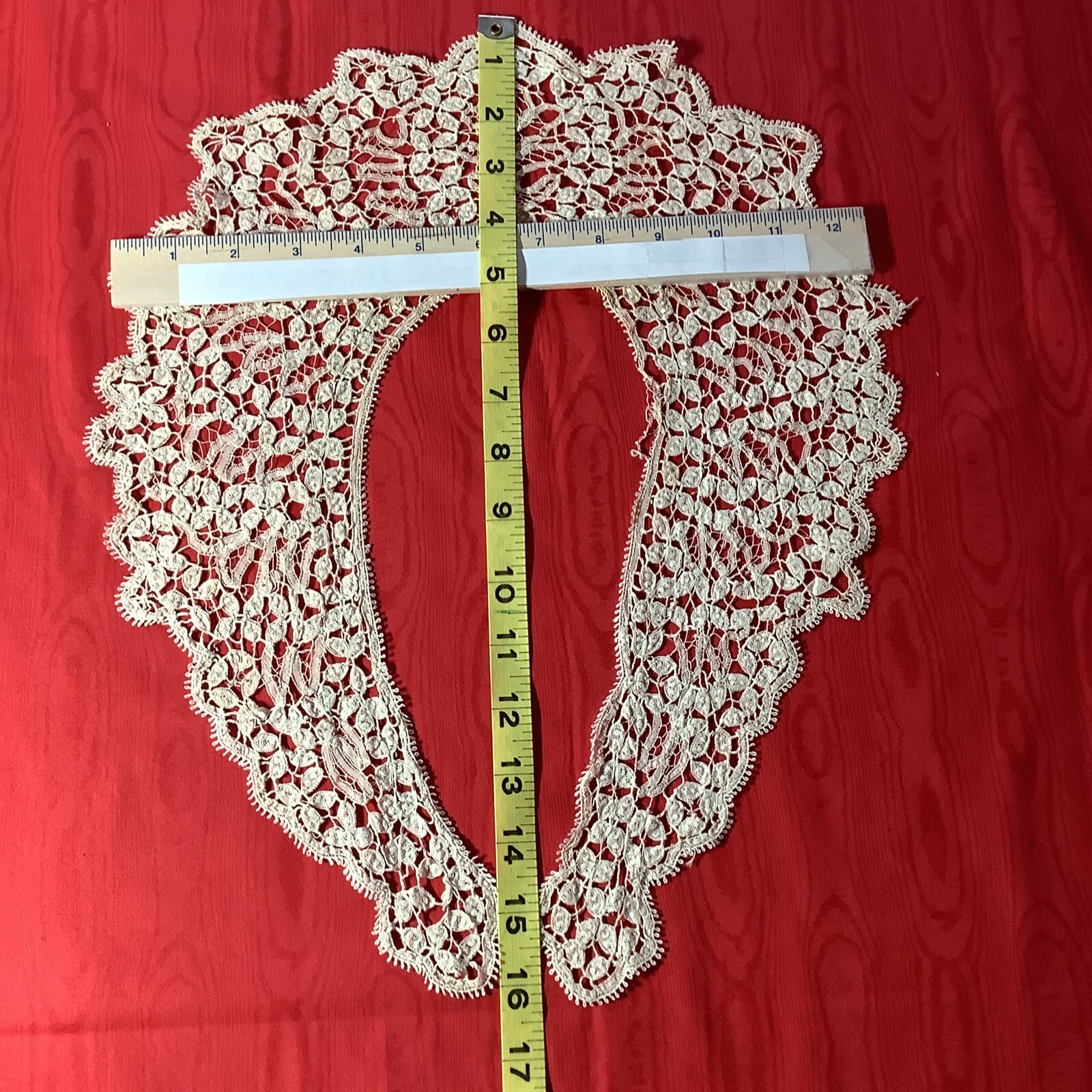 Antique Crochet/Tatted Collar in ECRU