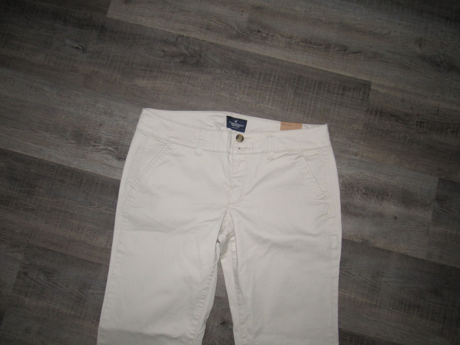 NWT New AMERICAN EAGLE Women’s Sz 6 Reg Tan Artist Pants Flared Stretch Low Rise