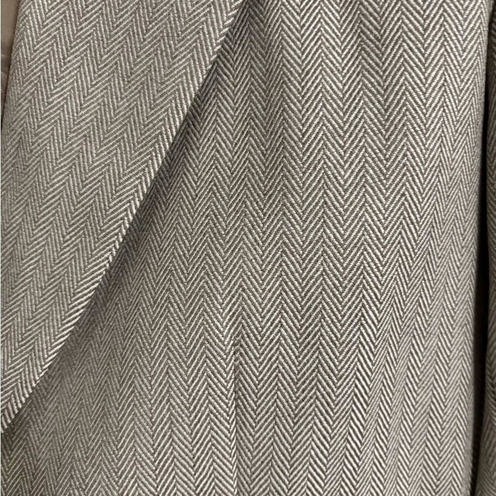 Harvé Benard Sport 100% Wool Beige Herringbone 2-Piece Pant Suit SIZE 12