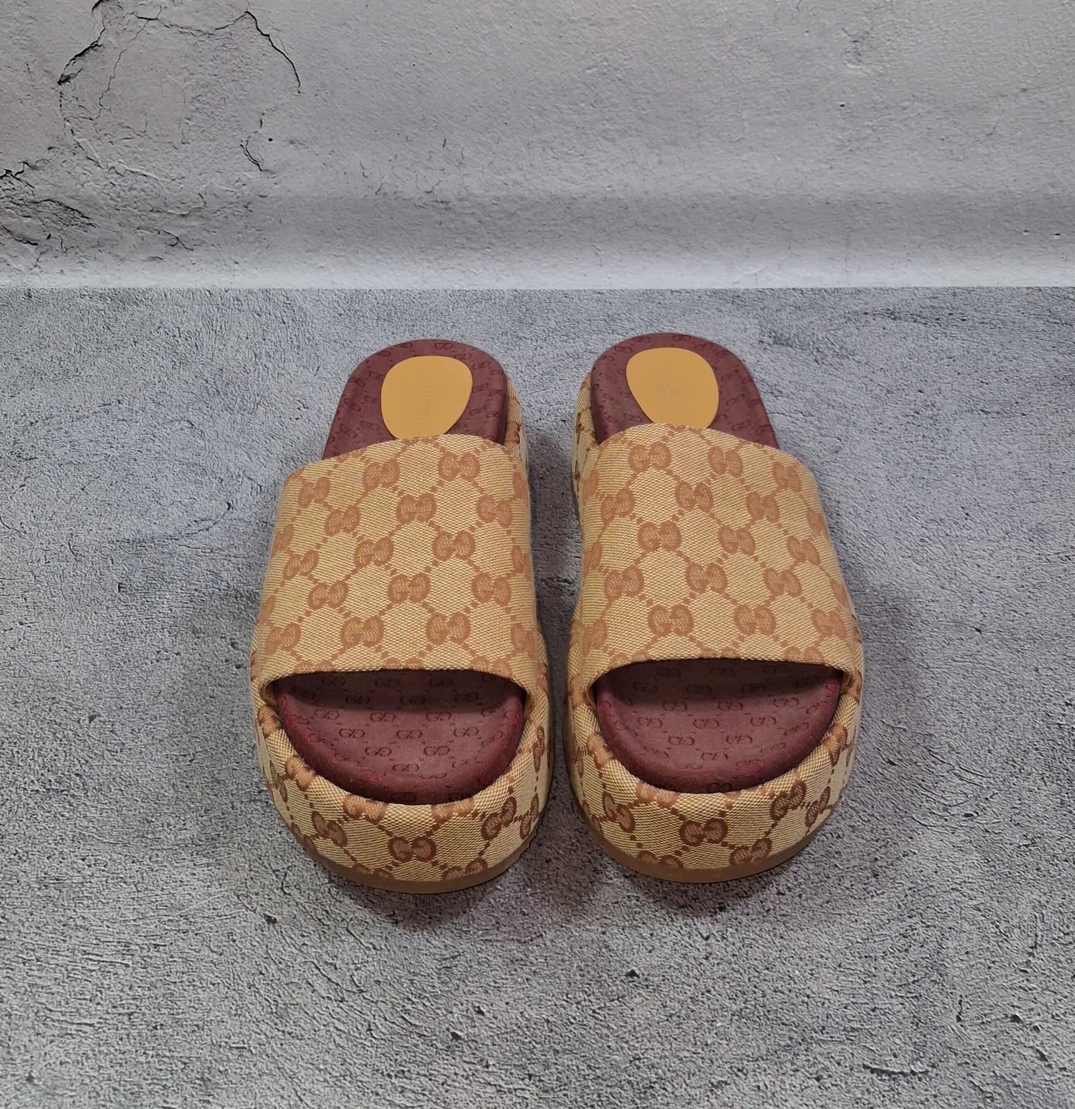 40EU (8 US) Gucci Angelina Platform Slide Sandals GG Canvas Monogram