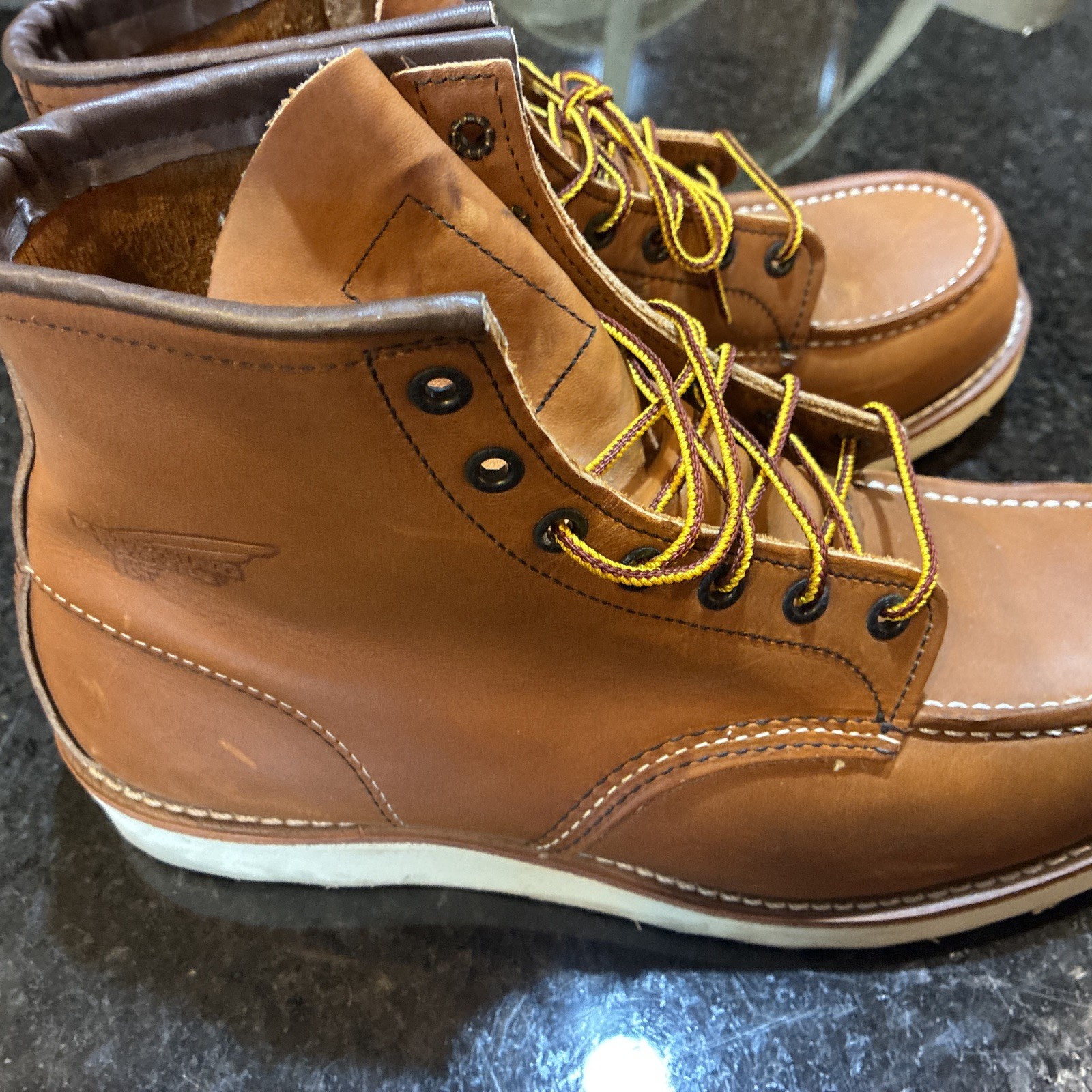 Red Wing 10875 Moc Toe Boots (USA) (Soft Toe) SIZE 10 E2