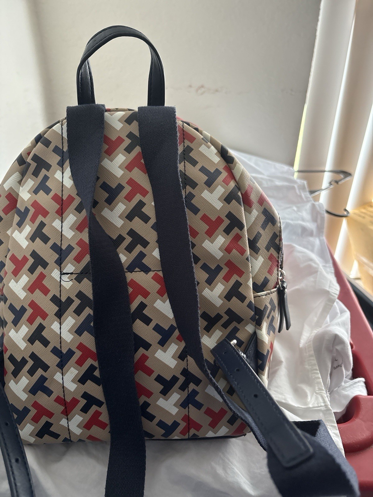 Tommy Hilfiger Logo Print Backpack Beige/Navy/Red Zip Adjustable Strap
