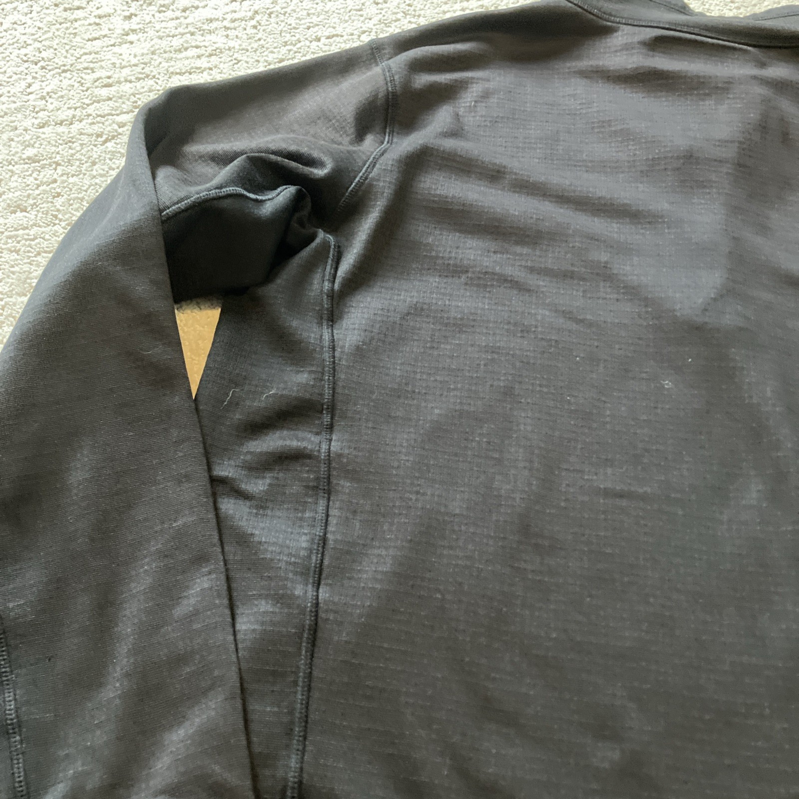 Mercedes Benz Mens Long Sleeve Quarter Zip Athletic Performance Pullover Black L