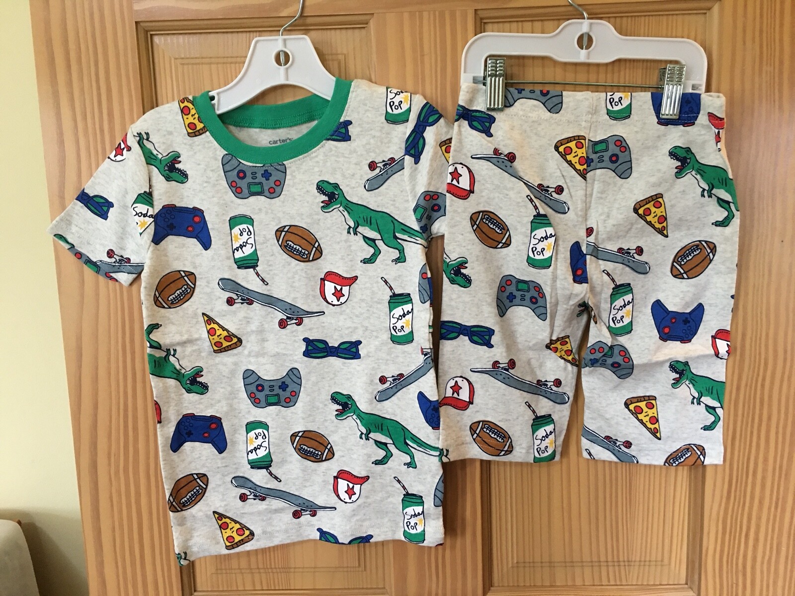New Carter’s Boys Video Game Dinosaur Pajama set Shorts Snug Fit many sizes