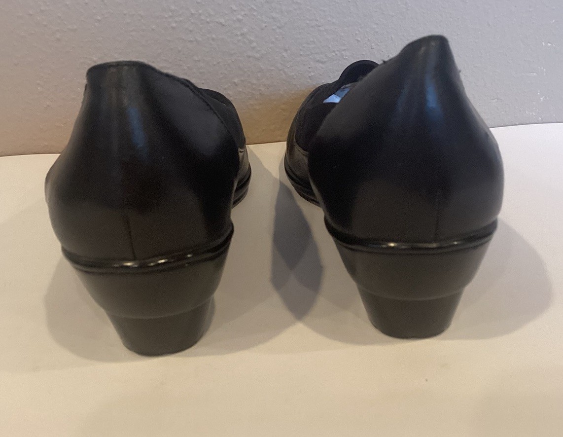 Sofft Shoes Women’s Black Size 8 N Leather And Man Made Pump 2 Inch Heels