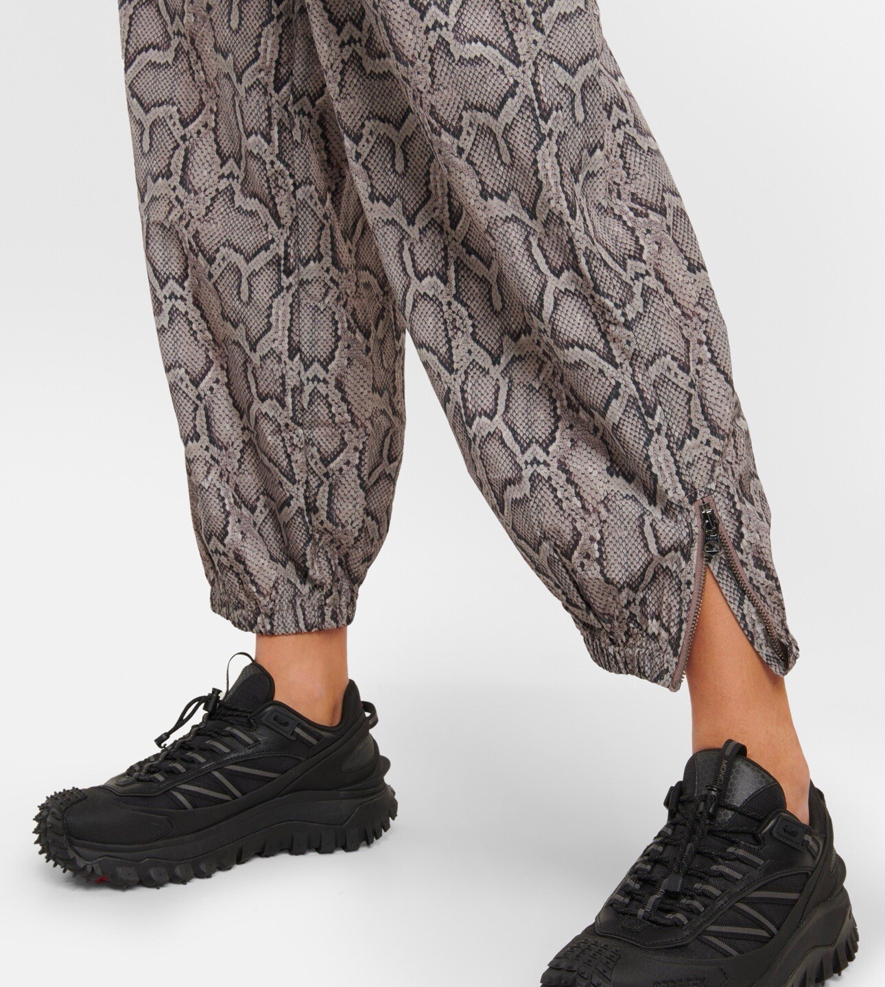 NWT VARLEY $112 Hamilton Pant – Size Medium / M