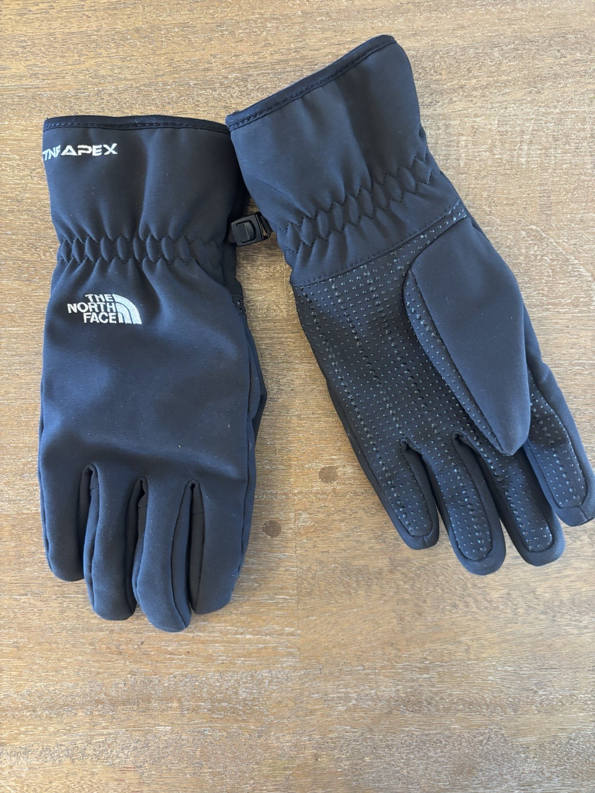 The North Face Men’s Black Gloves TNF Apex Size L Excellent Condition