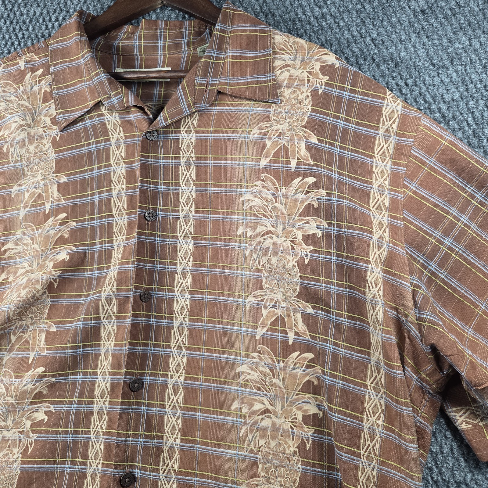 Vintage Tommy Bahama 100% Silk Aloha Shirt Mens XXL Brown Hawaiian Pineapple 90s