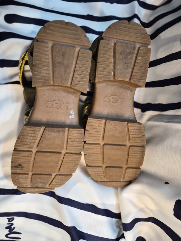 UGG Ashton Heritage Braid Strap Burnt Olive CHUNKY SANDALS US 10 Boho Lug Sole
