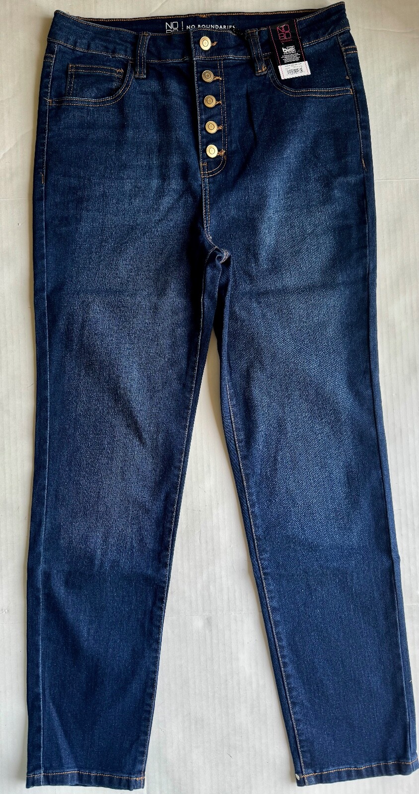 Junior’s No Boundaries Exp Button Skinny Jeans Button Fly Dark Wash Size Varies