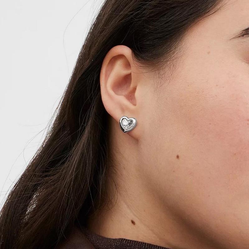 NWT Coach Stone Heart Stud Earrings Clear Silver Tone