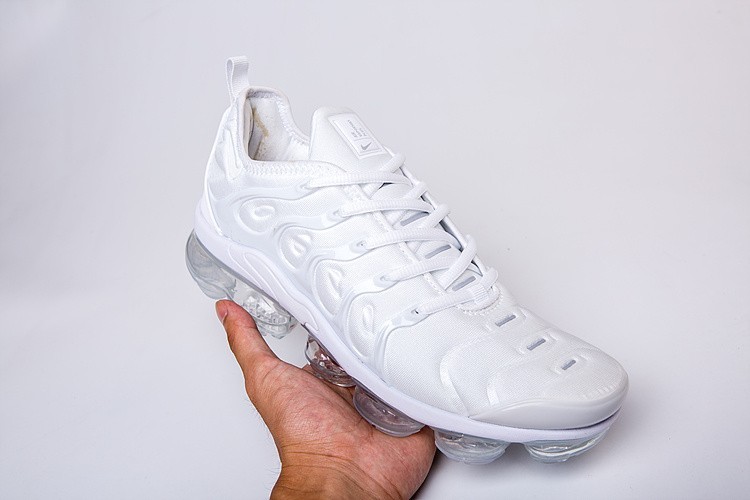 DS Nike Air Vapormax Plus TN Men’s white Shoes Free Shipping