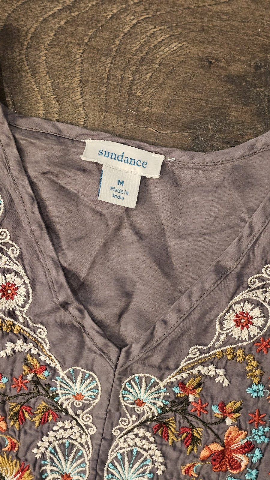 Sundance Embroidered Rossi Gray Silver Cupro Short Sleeve Blouse Women’s Medium