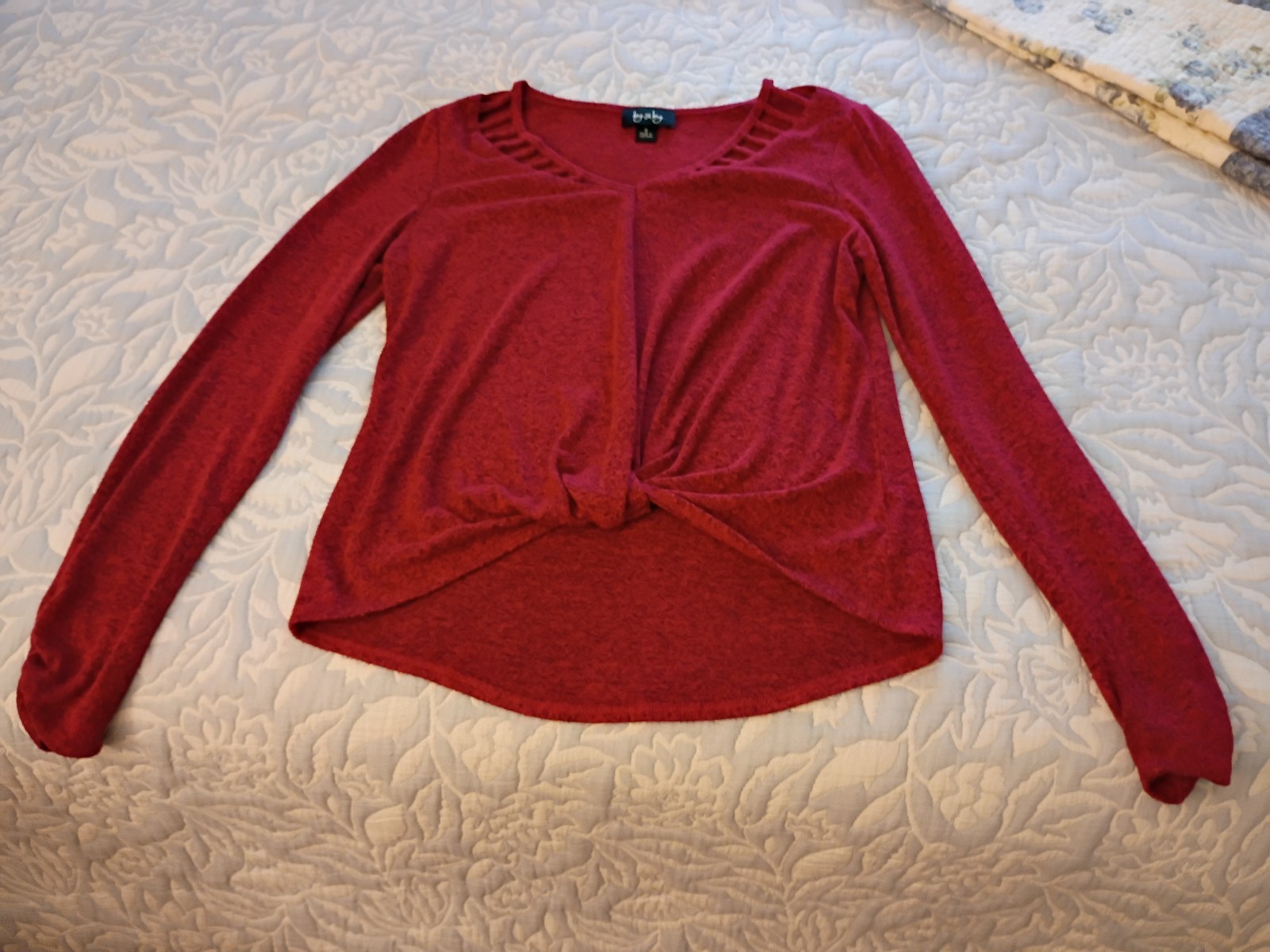Sexy Women’s Sweater Size Small