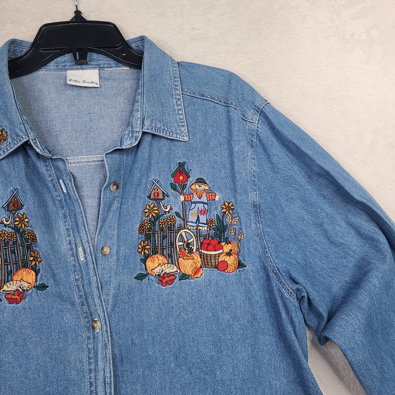 VTG Bobbie Brooks Fall Embroidered Jean Shirt Women XL Blue Scarecrow Pumpkins