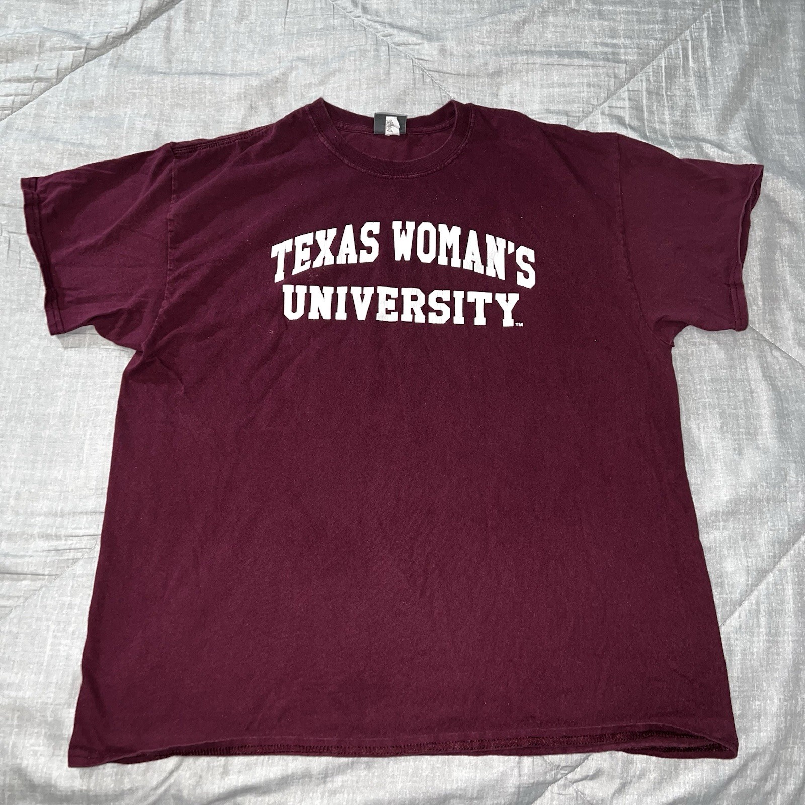 Vintage MV Sports Texas Womans University T Shirt Men’s Size XL Maroon Red