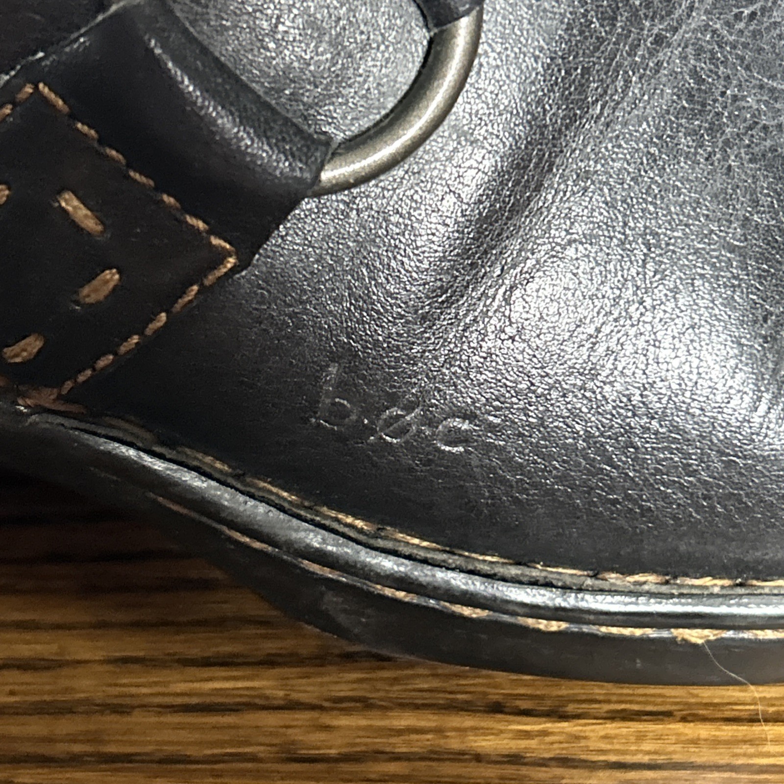 Born Black Leather Slip-On Heeled Mules BC3631 Buckle Detail Womens Size 8/39