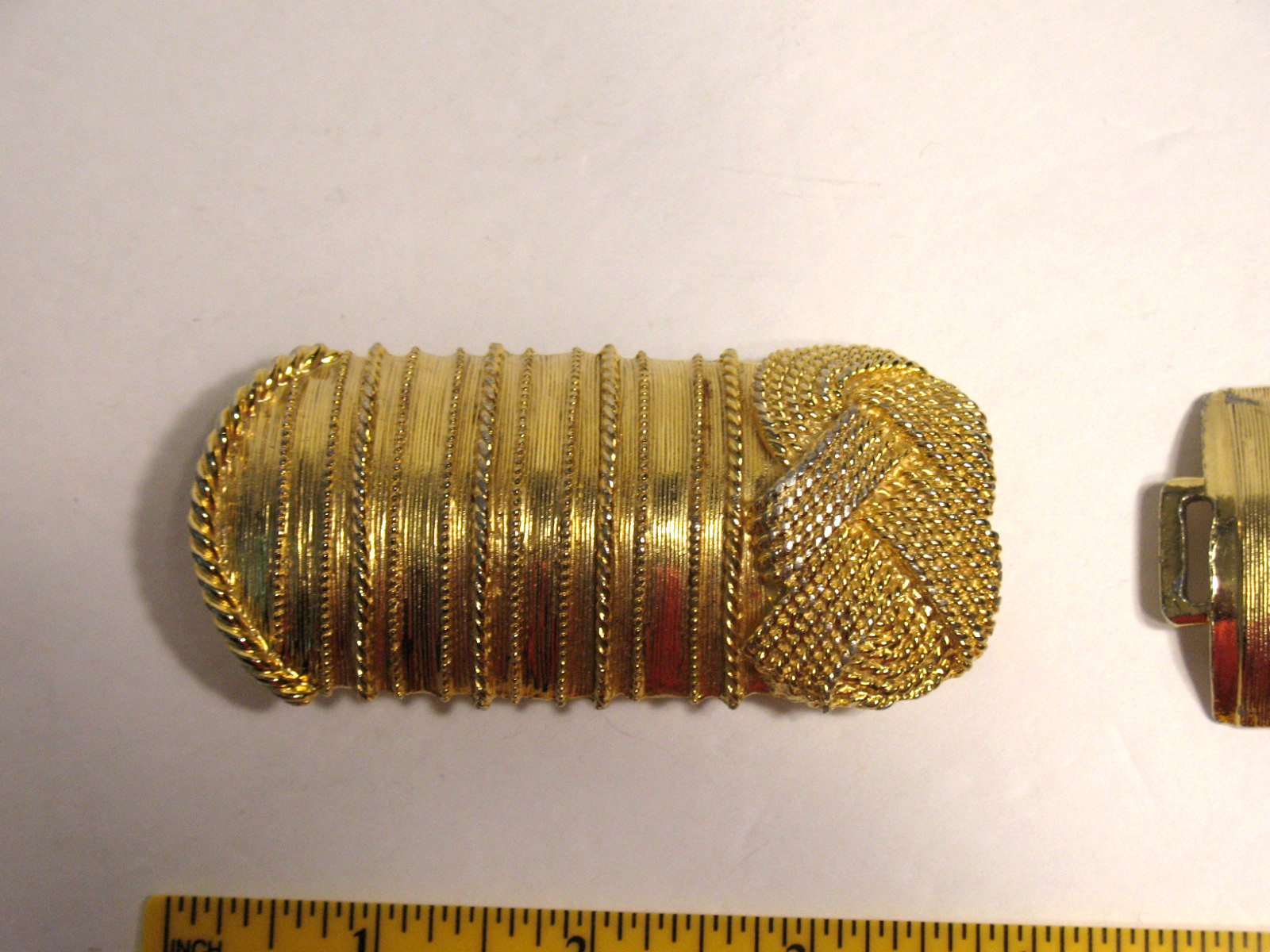ACCESSOCRAFT NYC GOLDTONE 2 PIECE KNOT BELT BUCKLE 6 INCHES LONG
