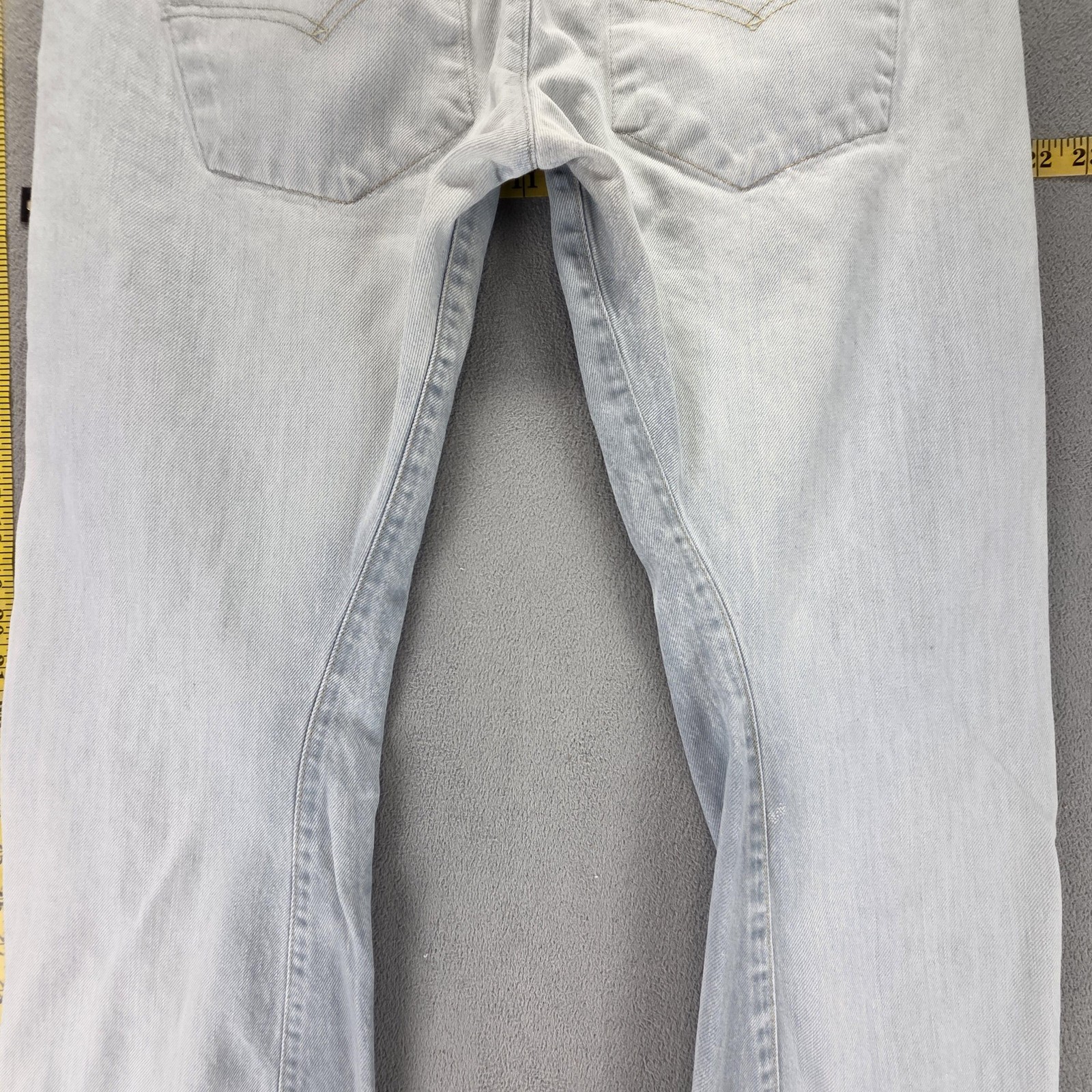 Vintage Levis Engineered Jeans Mens Blue Light Wash Twisted Zip Fly Fits 30×28