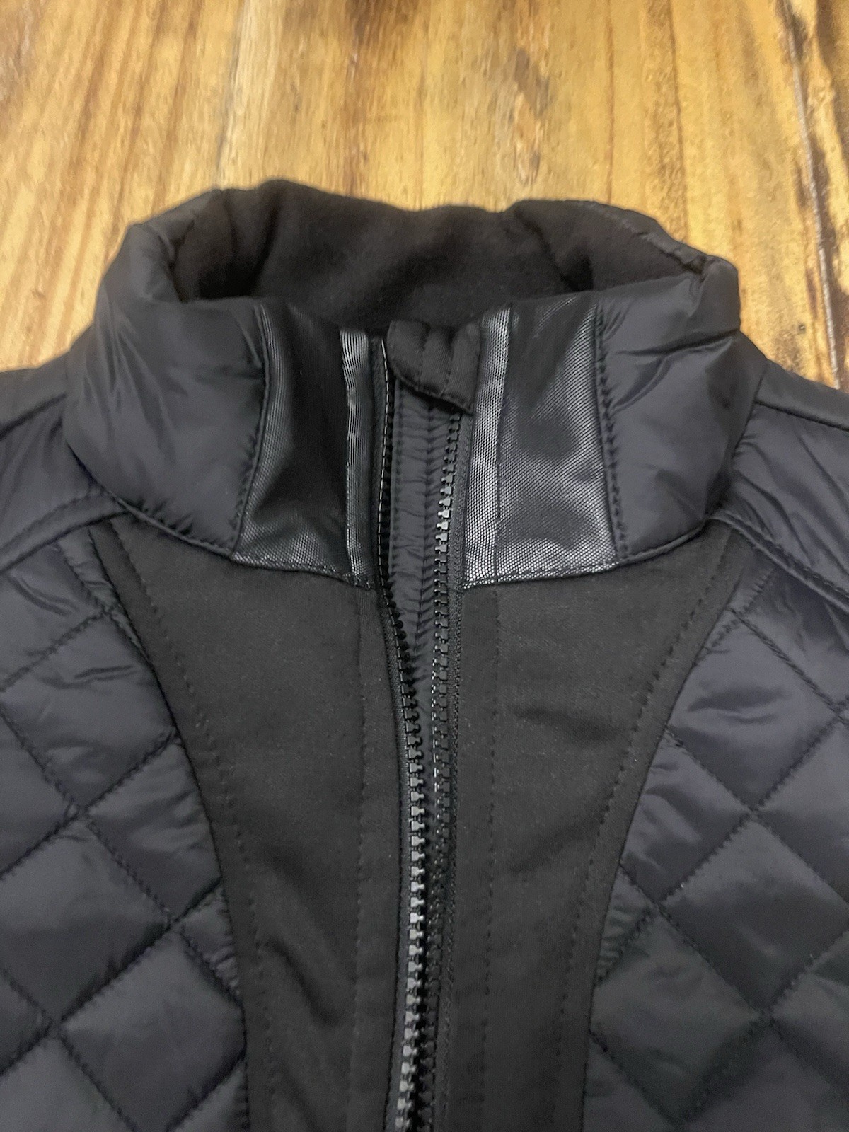 Undertech Crossroads Undercover Concealed Carry Fitted Women’s Size L Vest Black