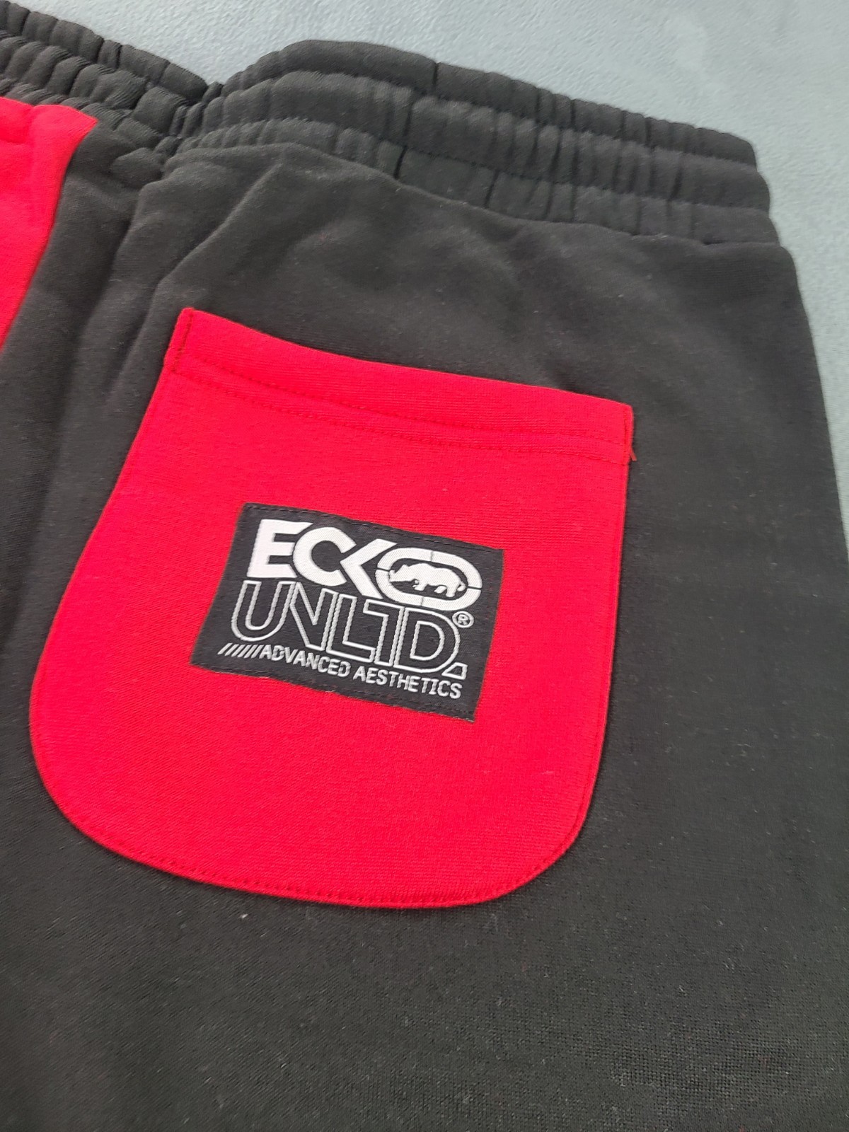 Ecko Unltd. Men’s Triple Play Fleece Shorts Size Small New With Tags
