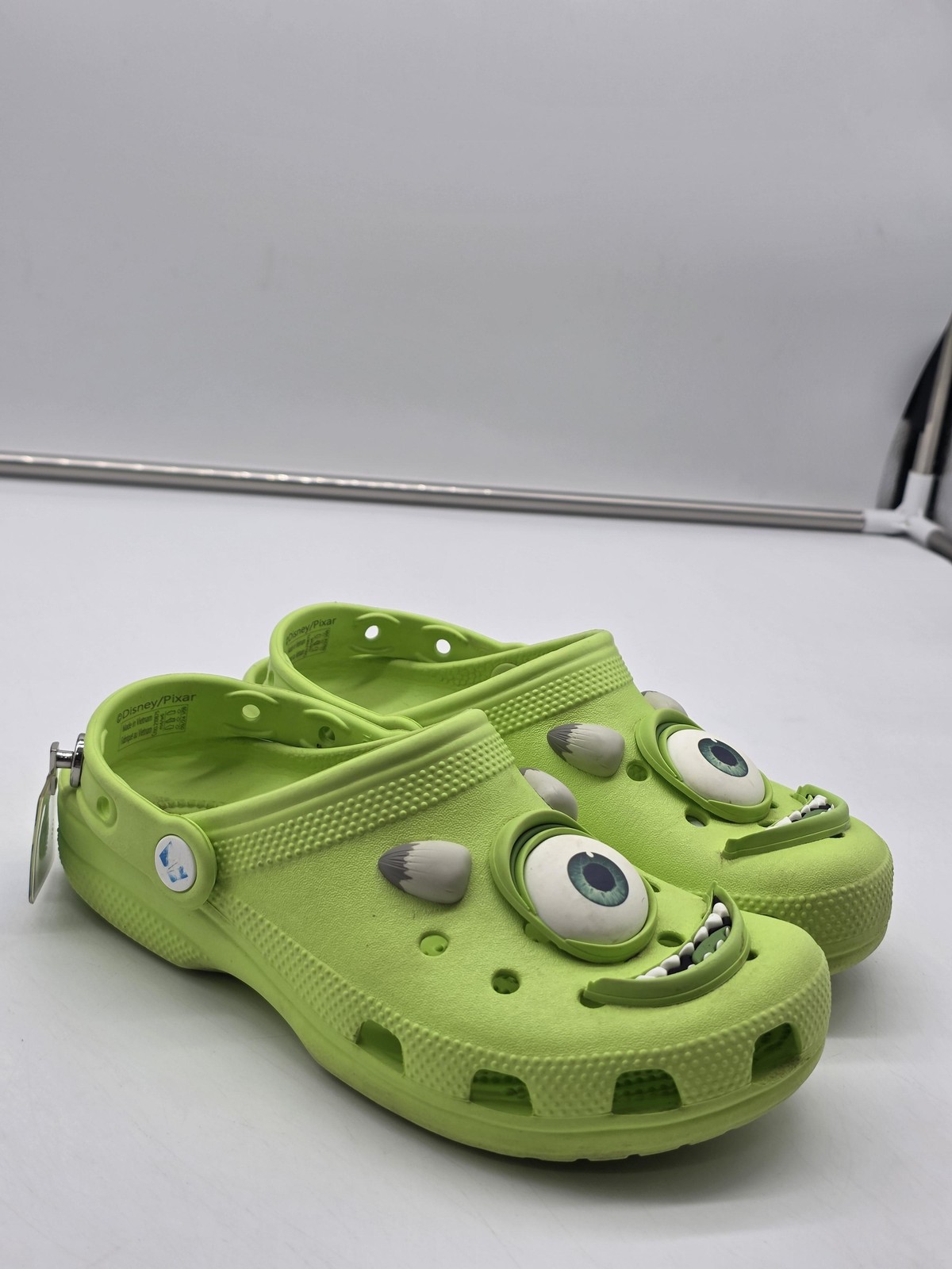 Crocs Classic Clog Shoes unisex W6/M4 Green Monsters Inc Mike Wazowski Slip On