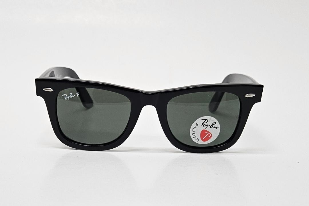 Ray-Ban Wayfarer Classic Men’s Square Sunglasses – RB2140 901/58 50-22 150