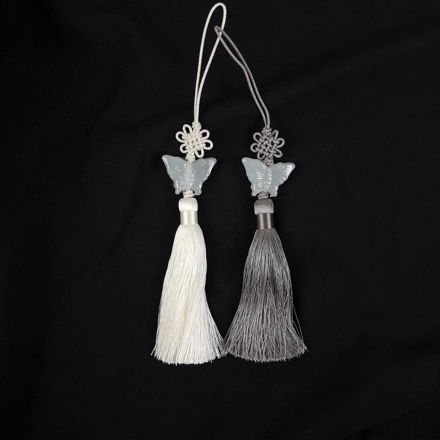 Jade Butterfly Norigae – Elegant Mint Tassel Charm for Hanbok Accessory