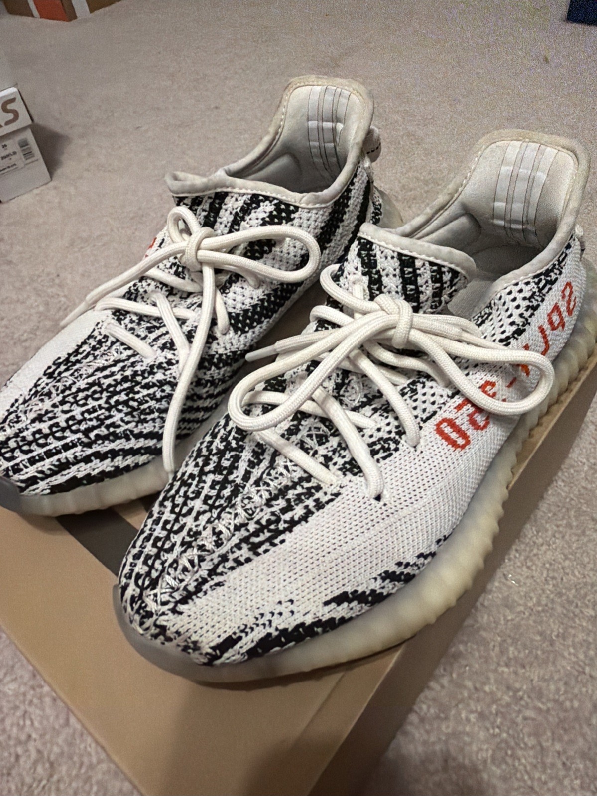 adidas Yeezy Boost 350 V2 White Zebra Size 7