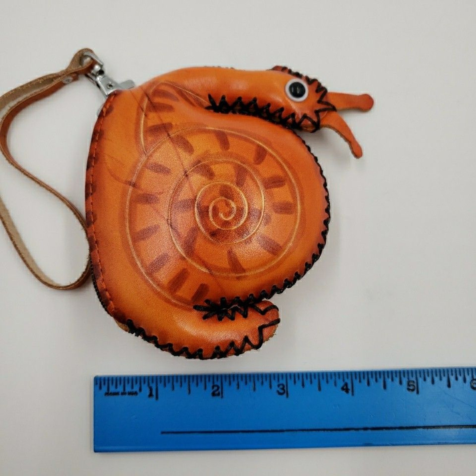 SNAIL Zip Pouch Pendant Creative Gift Jewelry Holder Handmade Leather Coin Purse