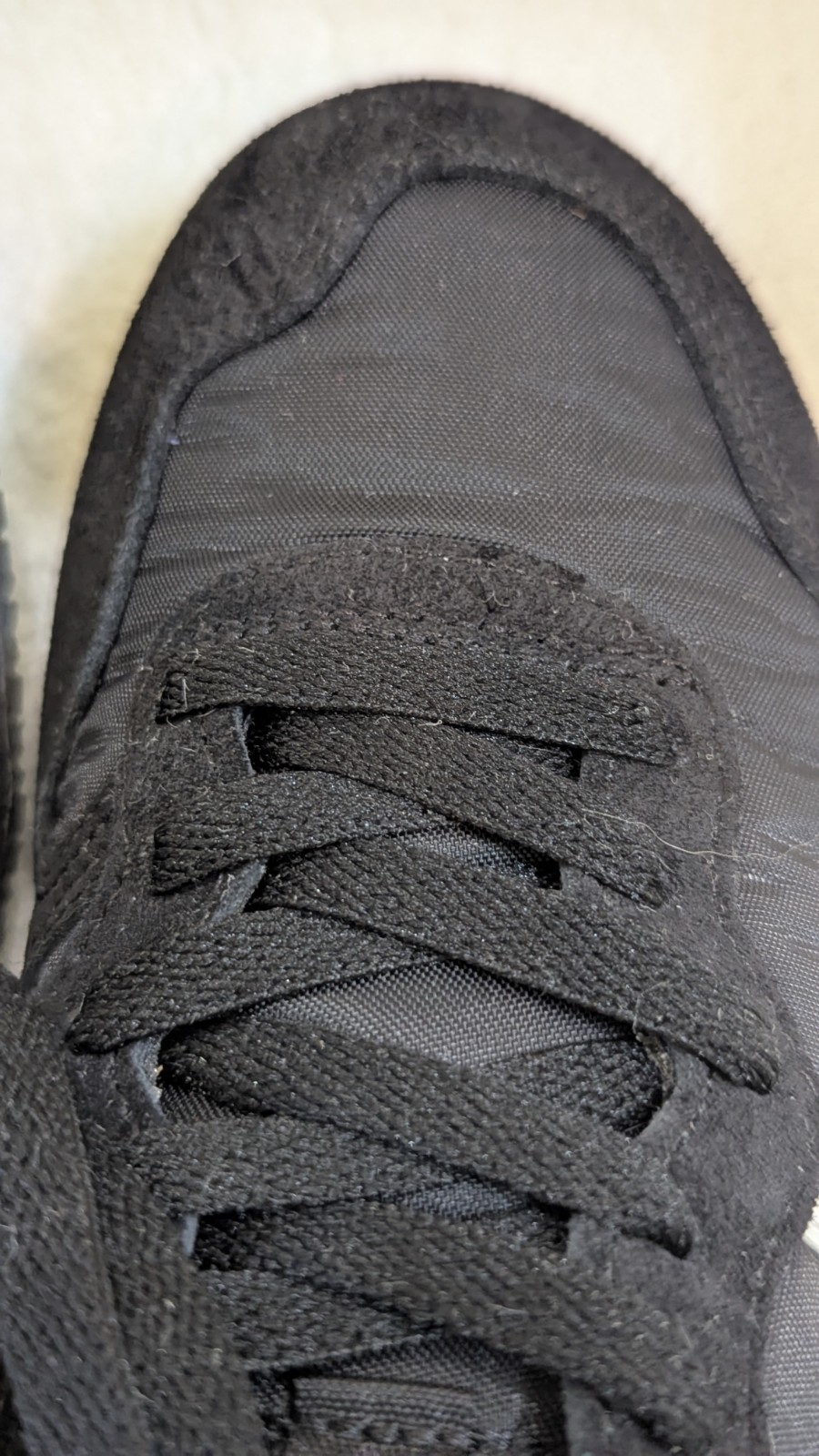 ASICS Onitsuka Tiger Serrano Black/White Classic Shoes Size 8.5 Womens