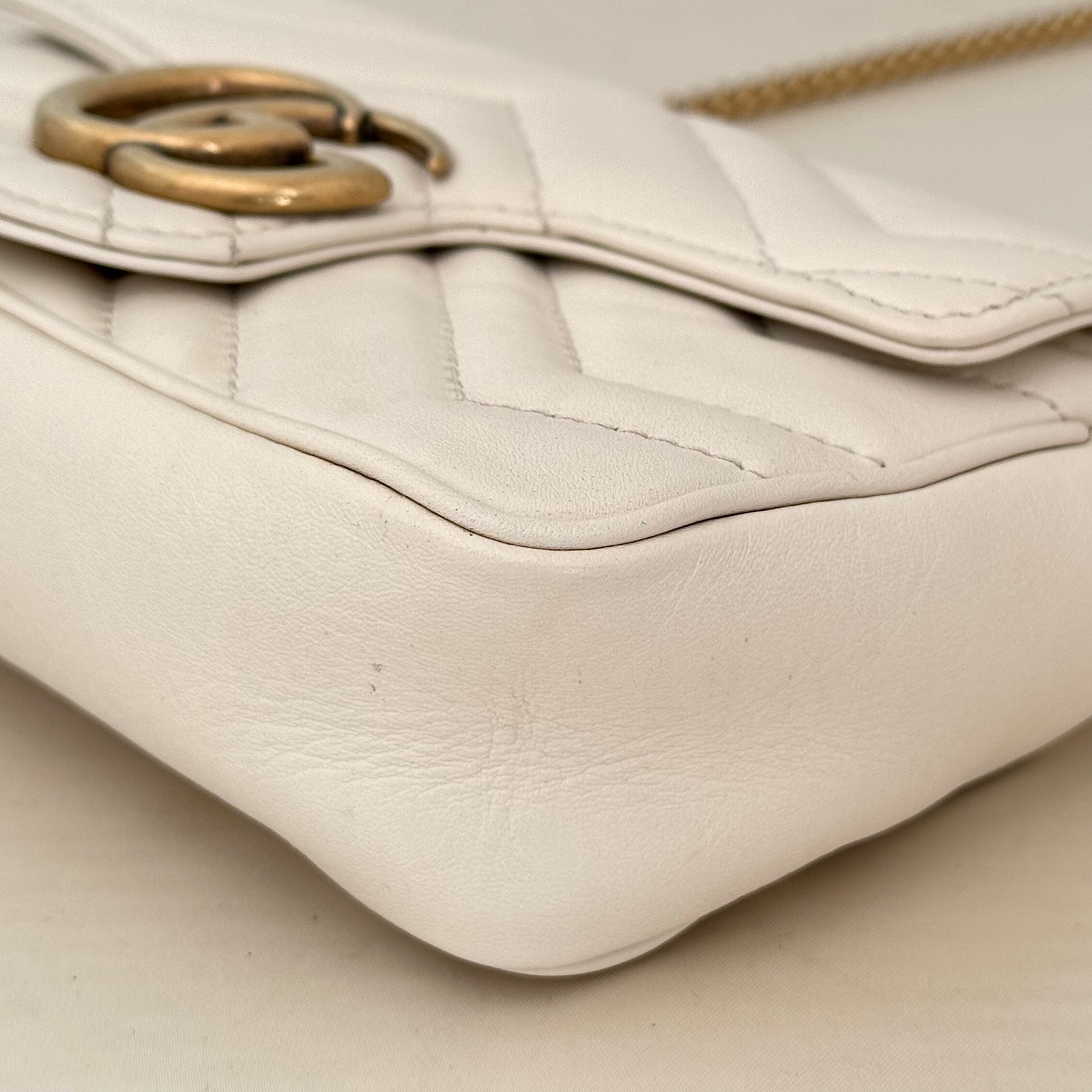 GUCCI GG Marmont 476433 Leather Chain Shoulder Bag White Crossbody with Dust Bag
