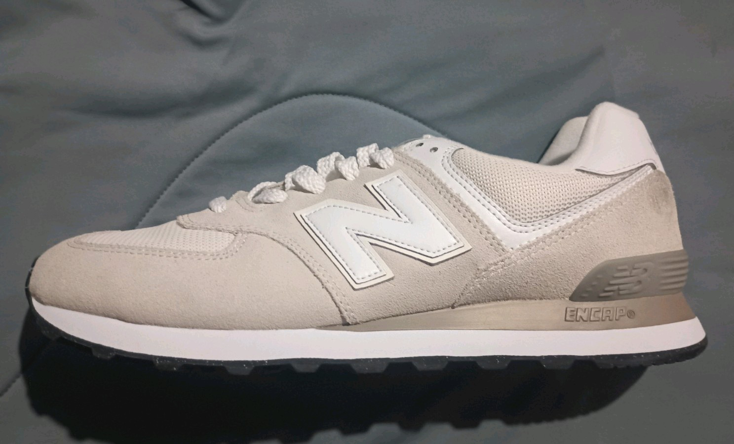 New Balance 574