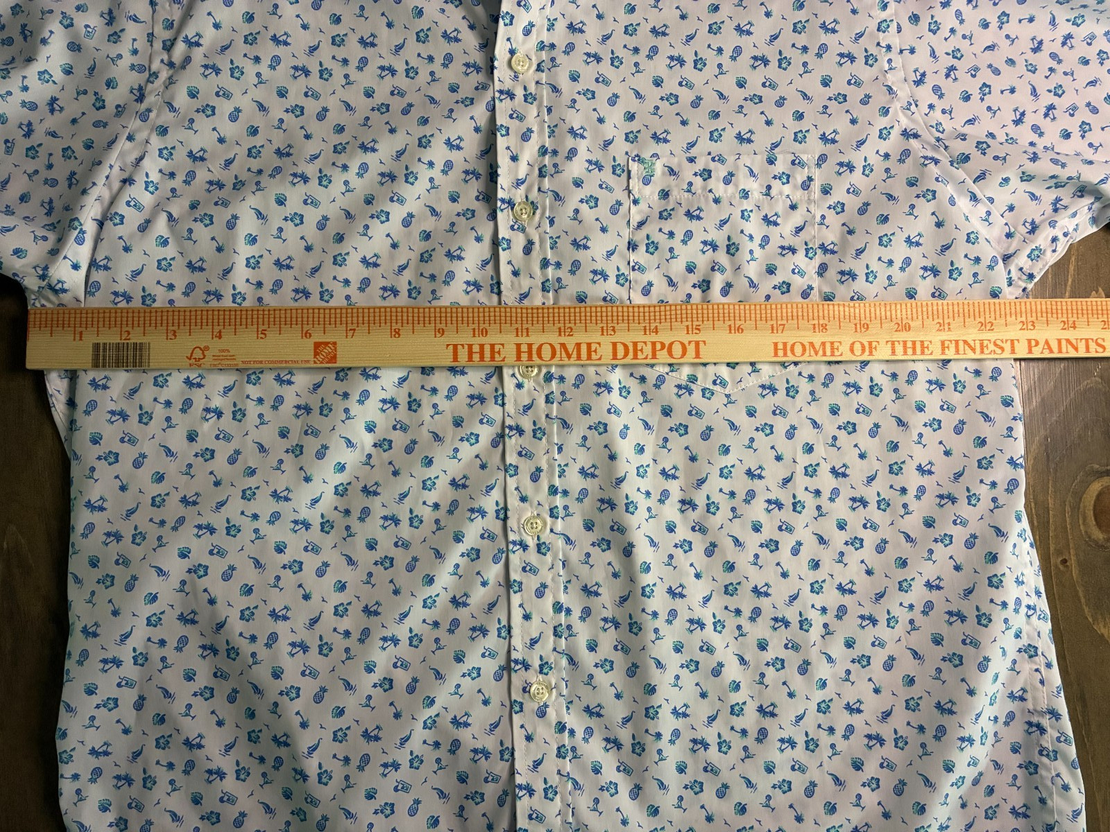 Izod Golf or Casual Button Down Shirt Men XL , Fun Summer Pattern Short Sleeve