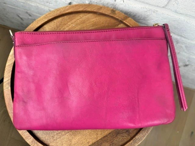 Fossil Sydney Crossbody Bag Adjustable Purse Clutch Fuchsia Hot Pink Leather