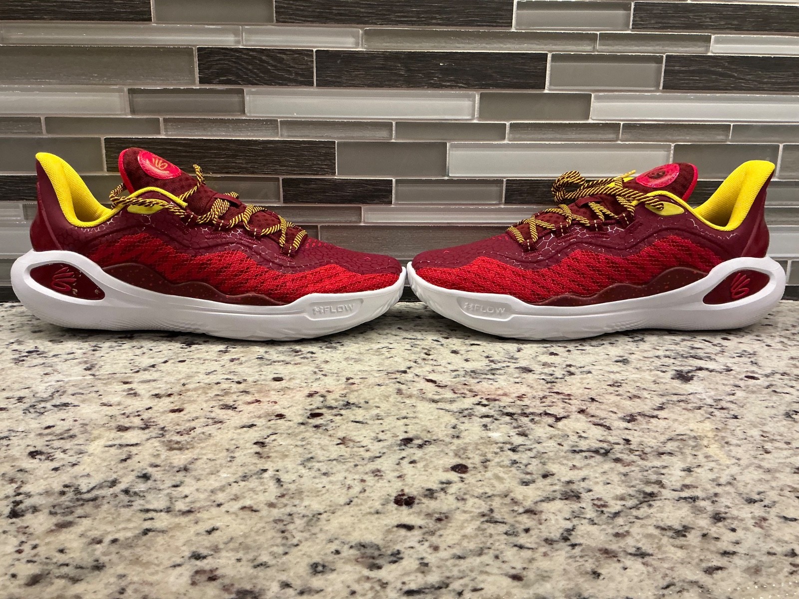 BRUCE LEE X CURRY FLOW 11 ‘FIRE’ Size Men’s 10.5
