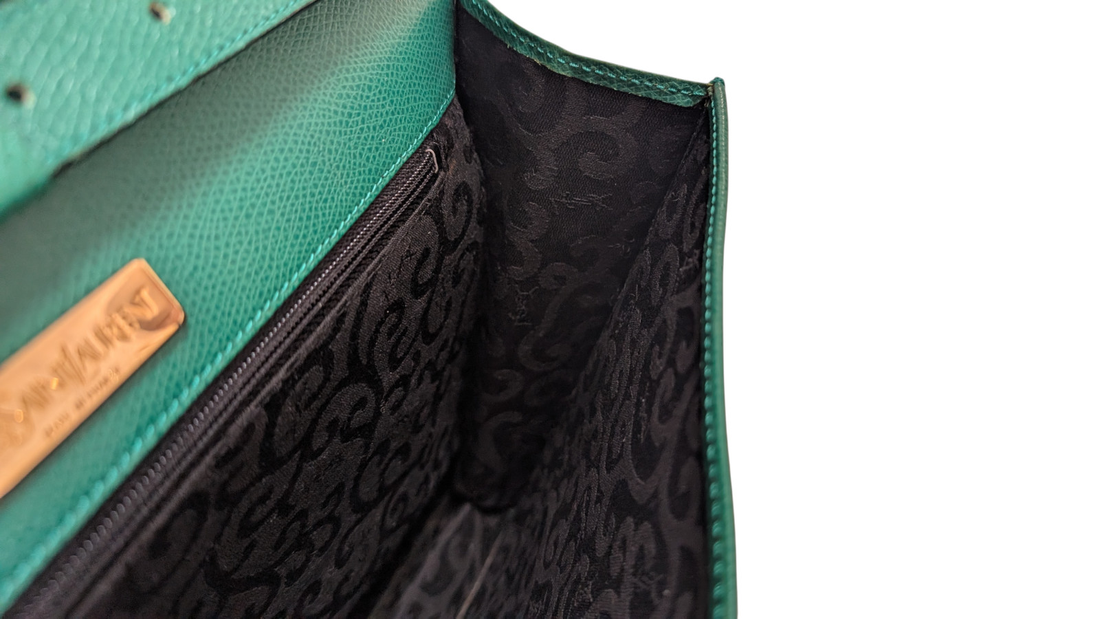 Read‼ Yves Saint Laurent Shoulder Bag Arabesque Leather Green YSL